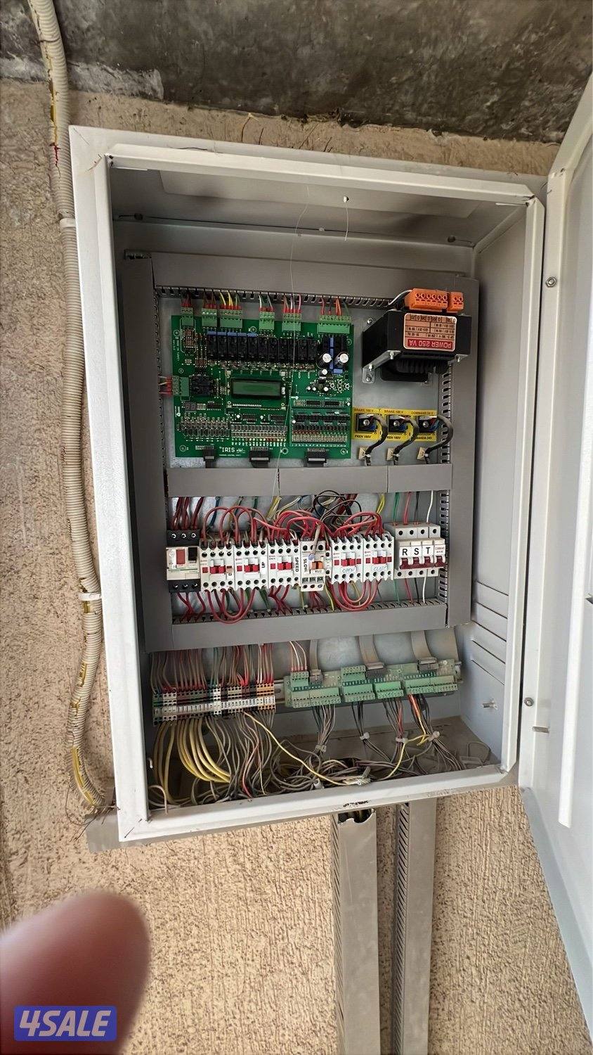 تصليح مصاعد2