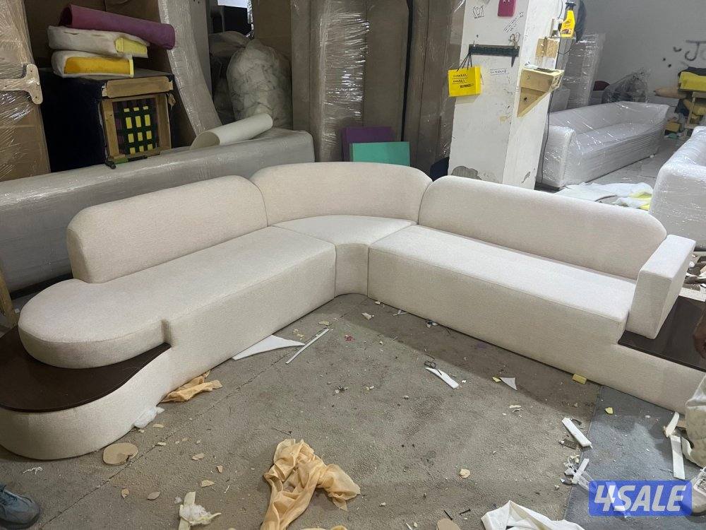 تفصال وتصليح جميع أنواع الكنب ودونيات وستاير ويوجد احدث موديلات ادجج9