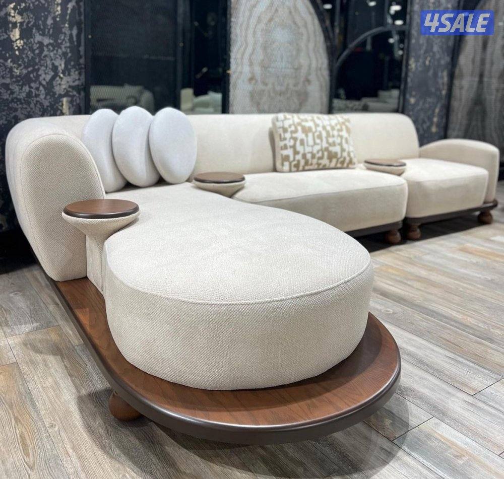 تفصال وتصليح جميع أنواع الكنب ودونيات وستاير ويوجد احدث موديلات ادجج12