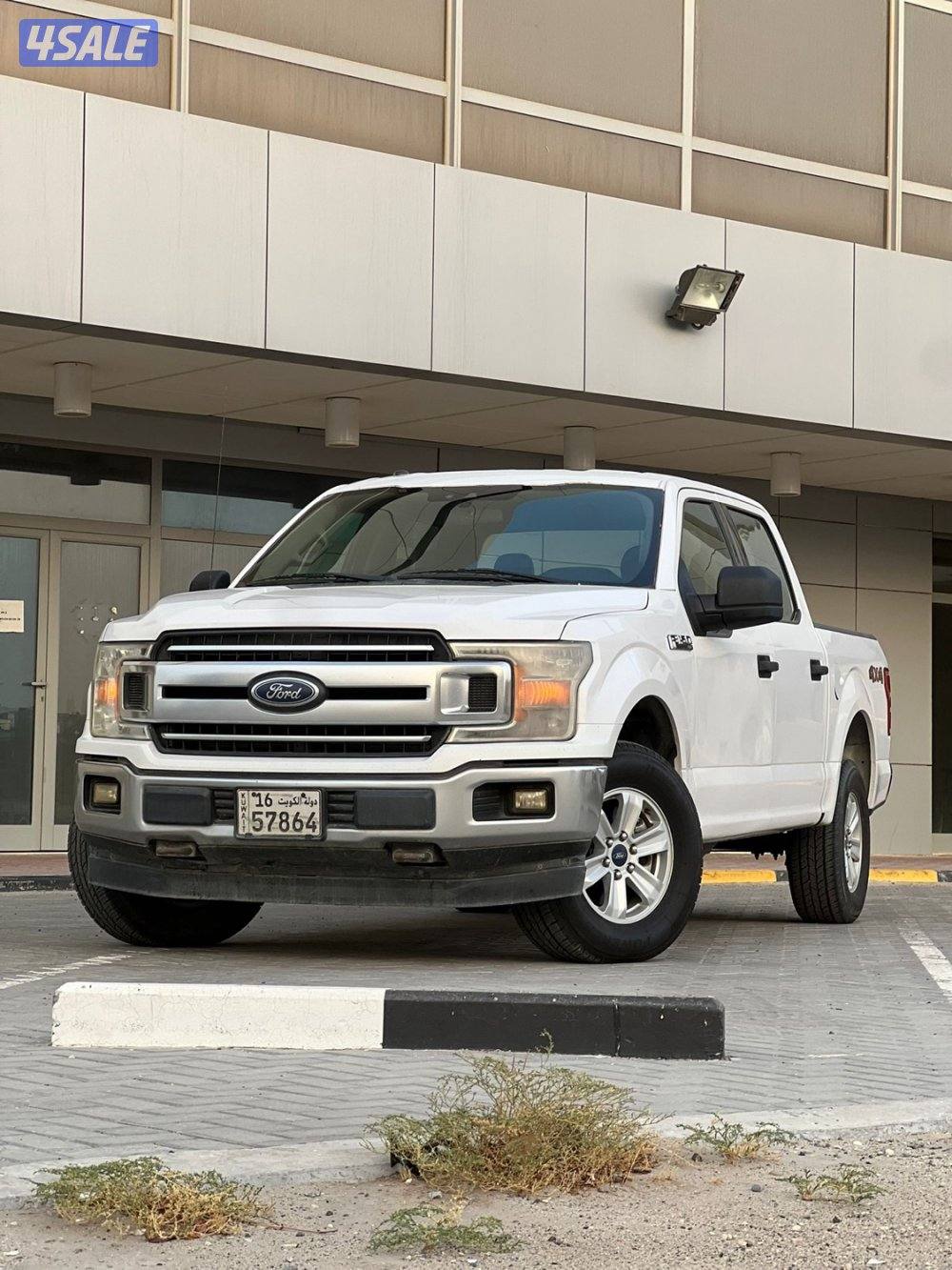 للبيع وانيت فورد f1503