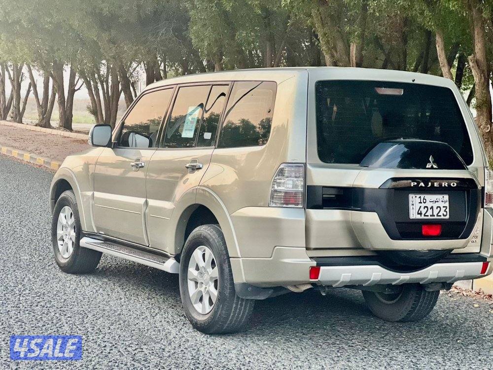 للبيع باجيرو 20189