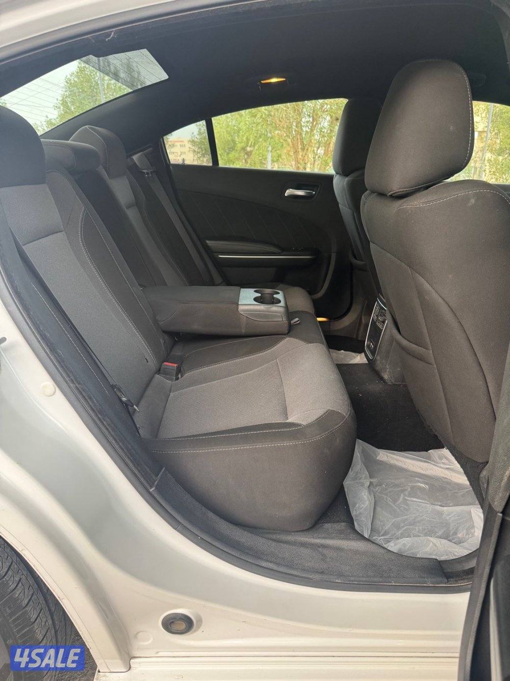 شارجر سته سلندر 2020 بحاله ممتازه8