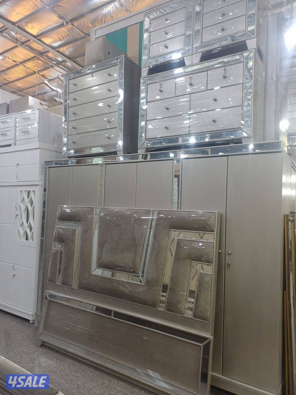 نشترى الأثاث المستعمل والبيوت كامله0