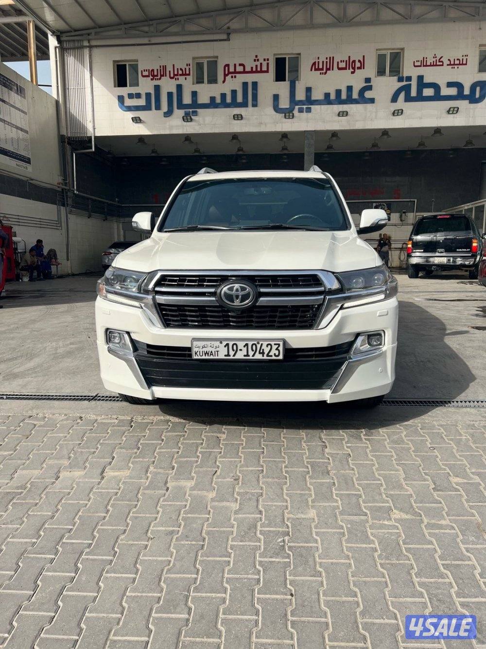 لاند كروز Gxr1