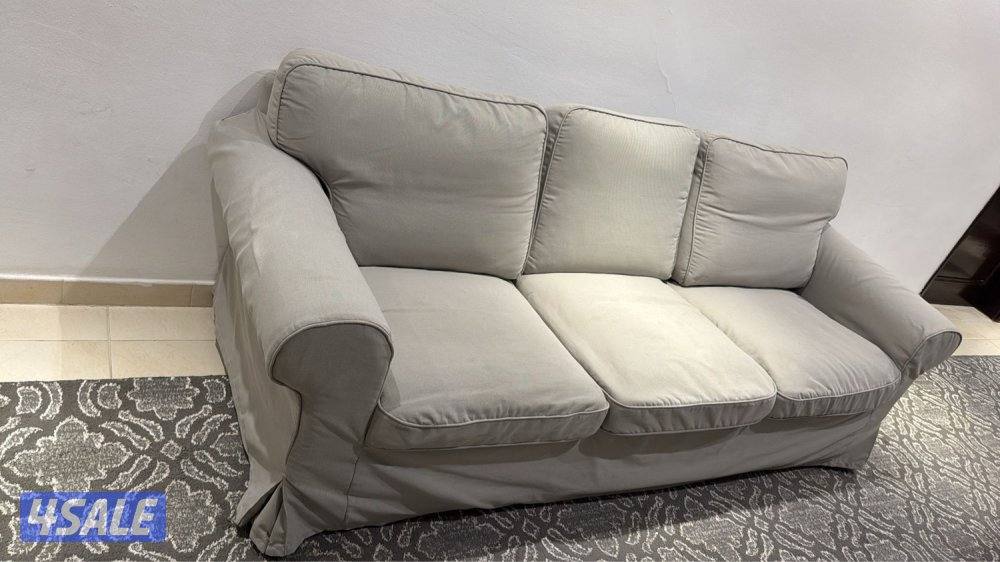 للبيع مجموعه اثاث مستعمل بحاله جيدة جداً1