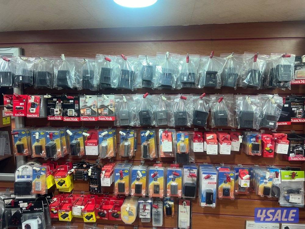 بطاريات كاميرات و شواحن جديد و مستعمل  كاميرات مستعمله كفاله شهر1