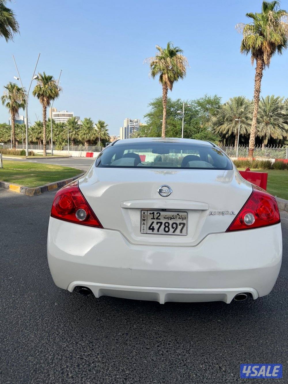 Nissan Altima 2012 coupe - نيسان ألتيما كوبيه1
