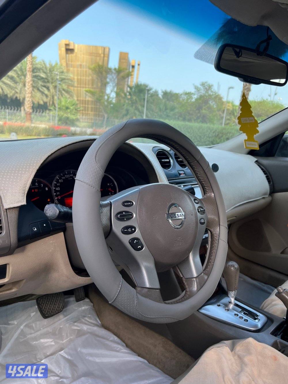 Nissan Altima 2012 coupe - نيسان ألتيما كوبيه4