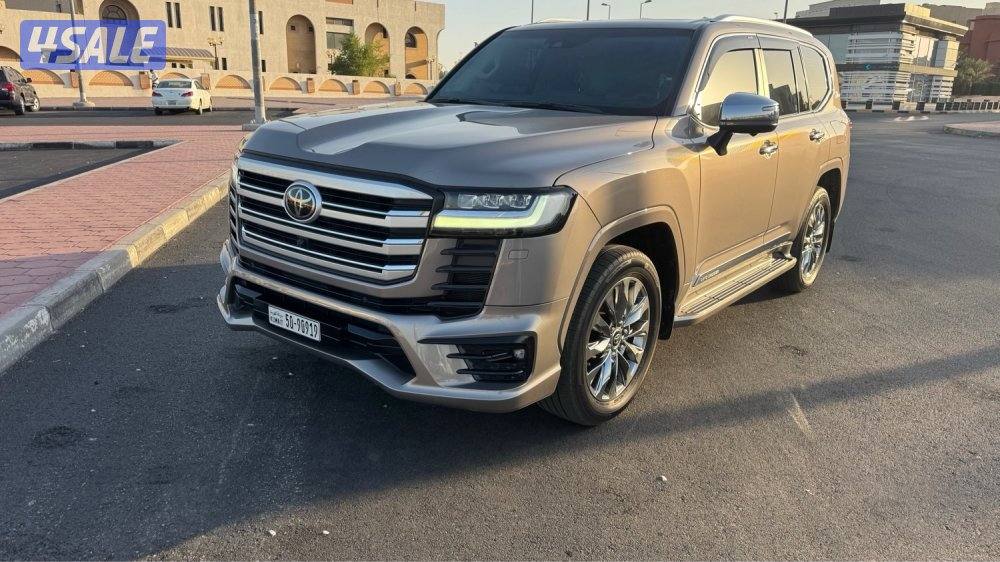 للبيع لاند كروزر vx تون تيربو5