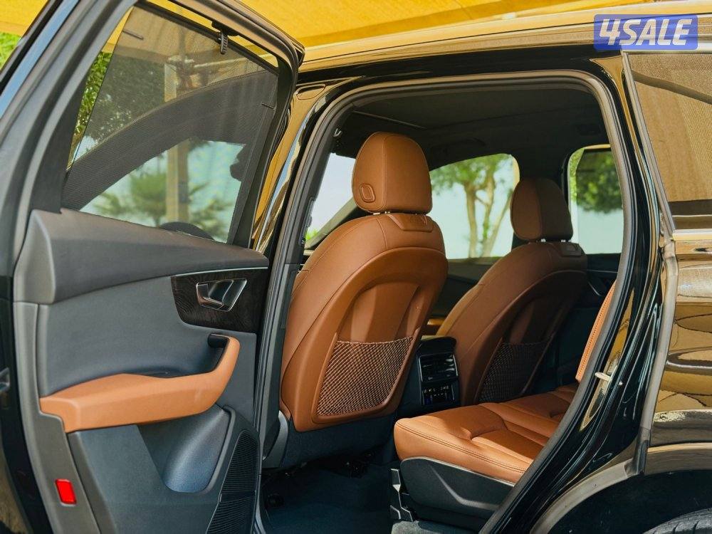 جيب اودي كيو٧ موديل 2023 اس لاين الغانم6