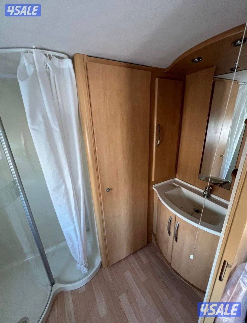 للبيع كرفان مرتب نظيف7