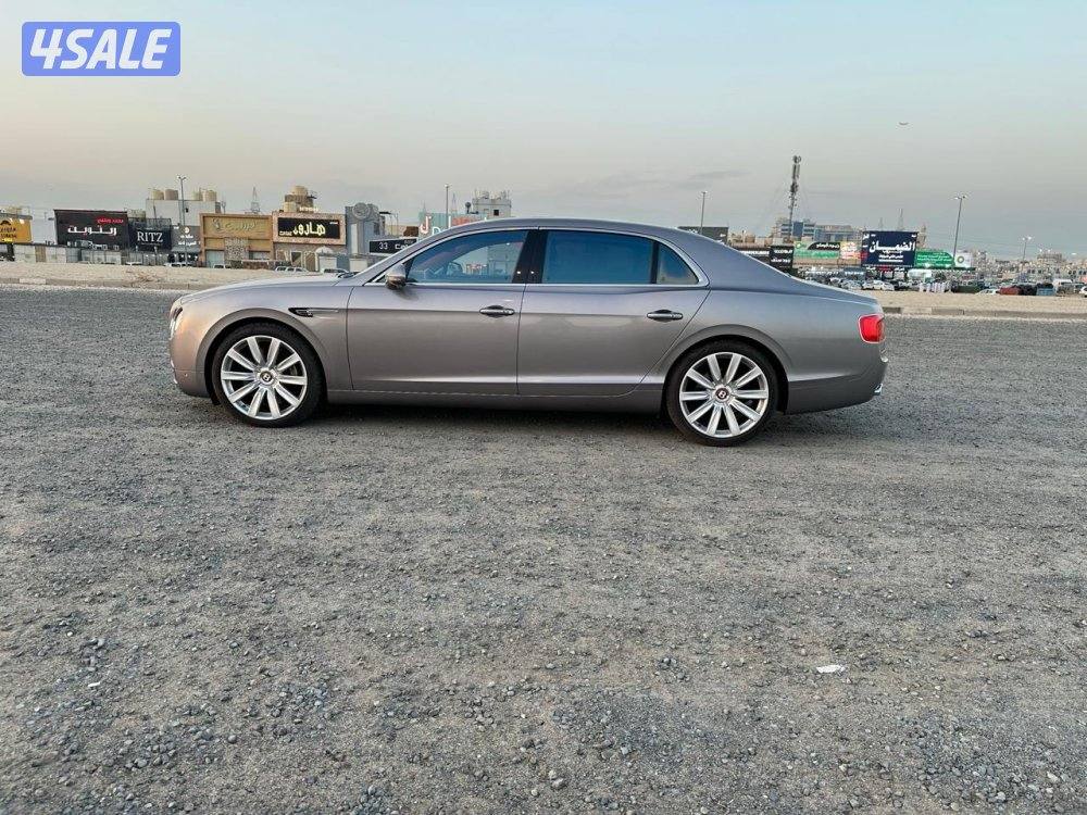 بنتلي فلاينج سبير V8 موديل ٢٠١٥ سيرفيس الوكالة ماشي ٦٨ ألف أعلى درجة13