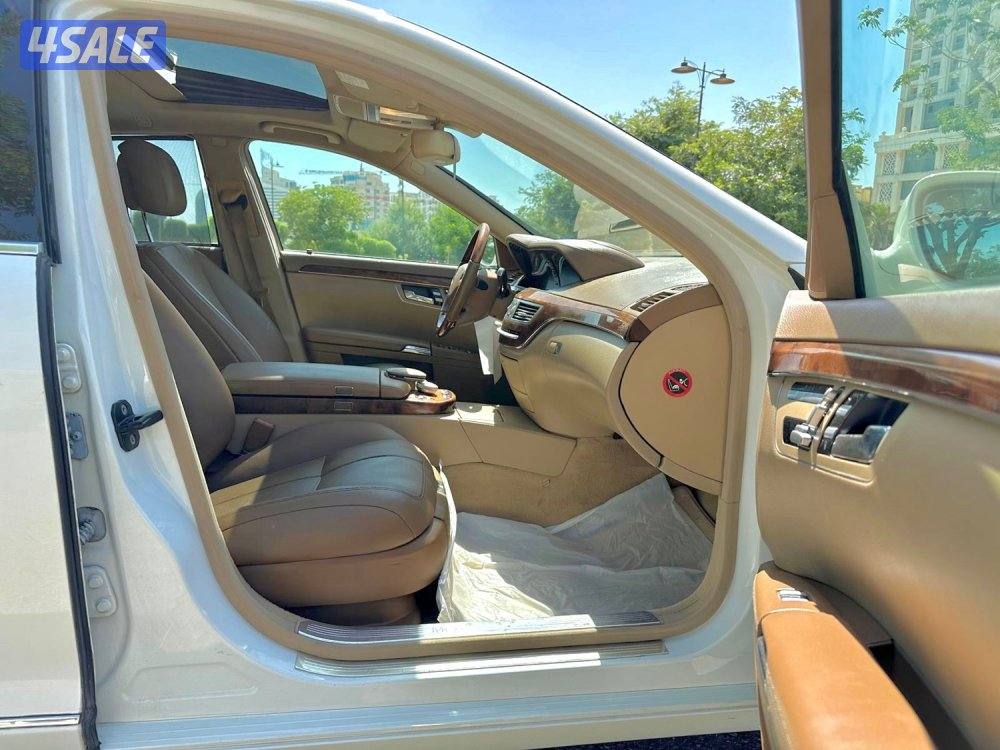 مرسيدس S350 - الموديل 2007 العداد: 242 ألف8