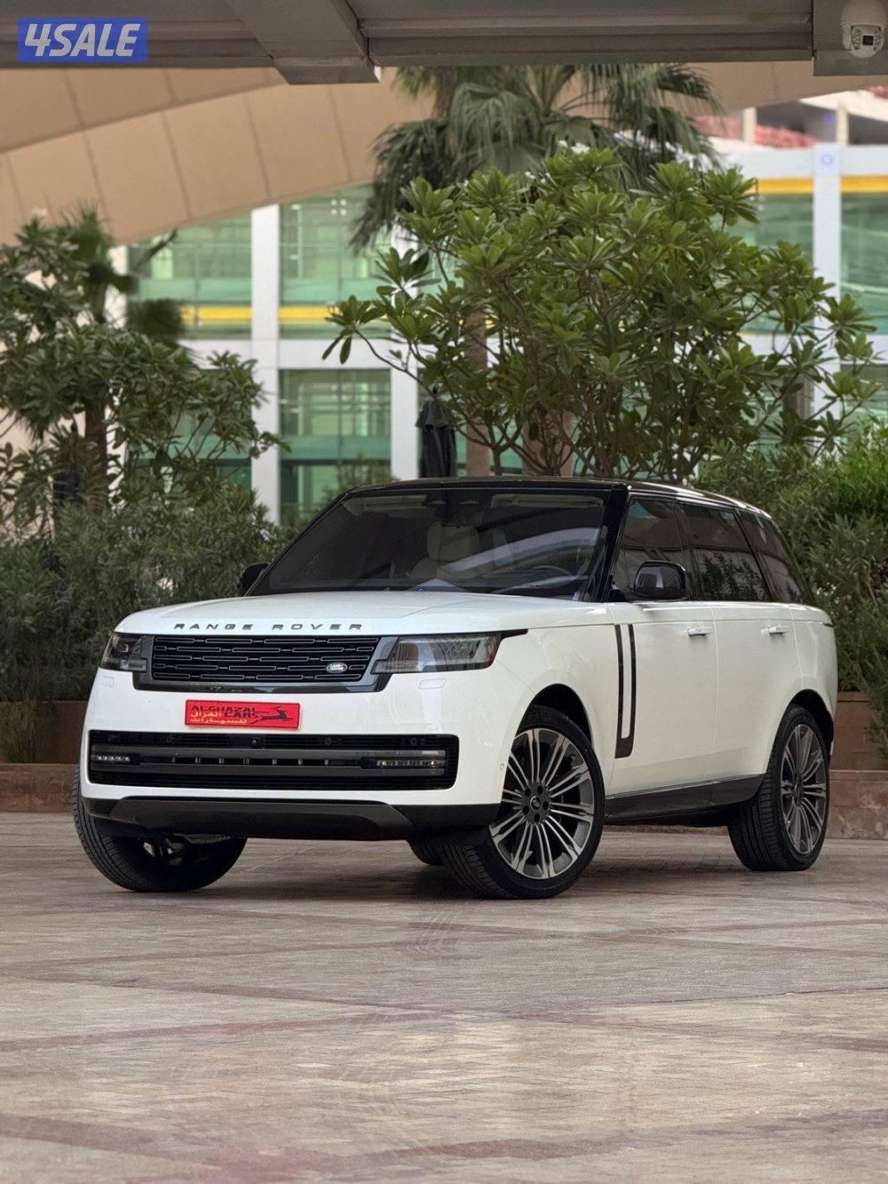 Range Rover P530 / 2023 / 30 km تحت الكفالة / طلبية خاصة4