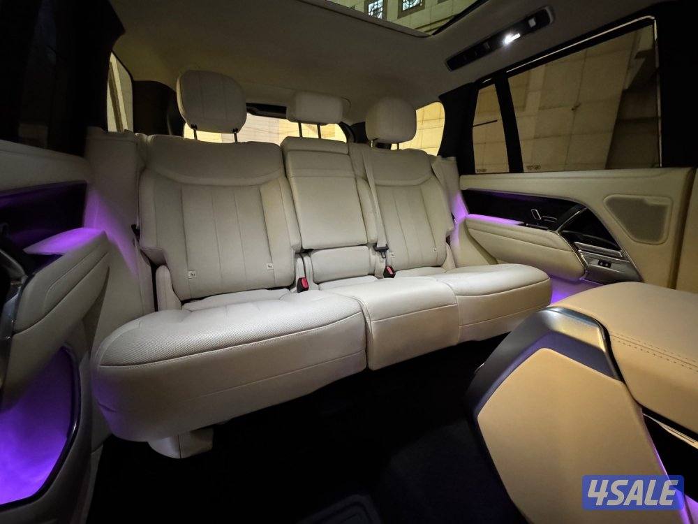 Range Rover P530 / 2023 / 30 km تحت الكفالة / طلبية خاصة10