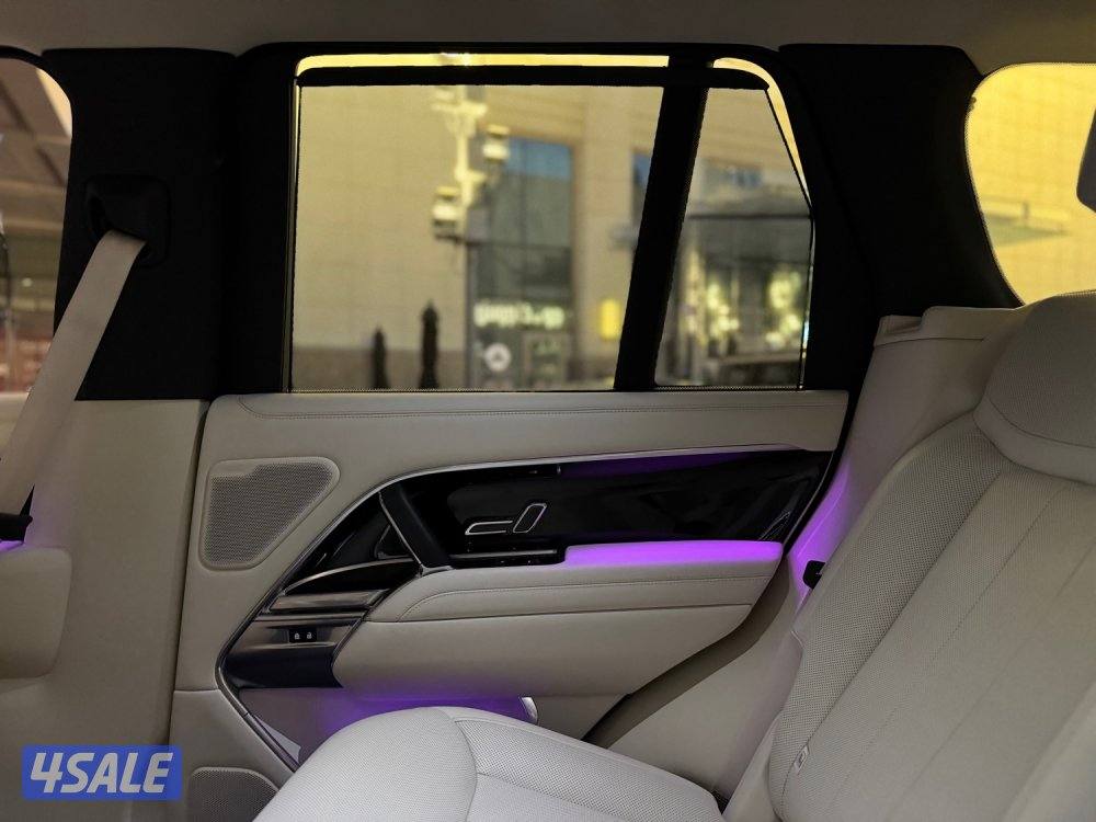 Range Rover P530 / 2023 / 30 km تحت الكفالة / طلبية خاصة11