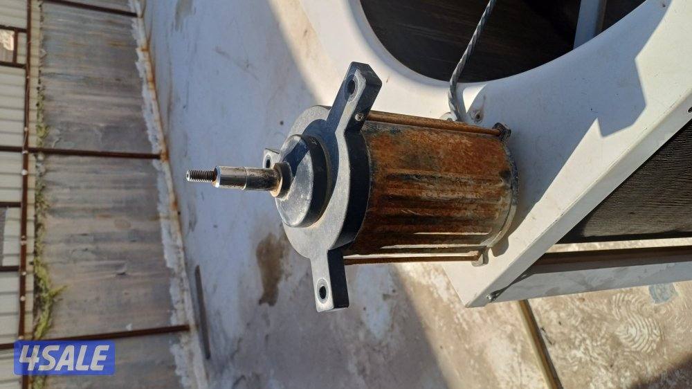 معلم فنى صيانة سنترال و واحدات7
