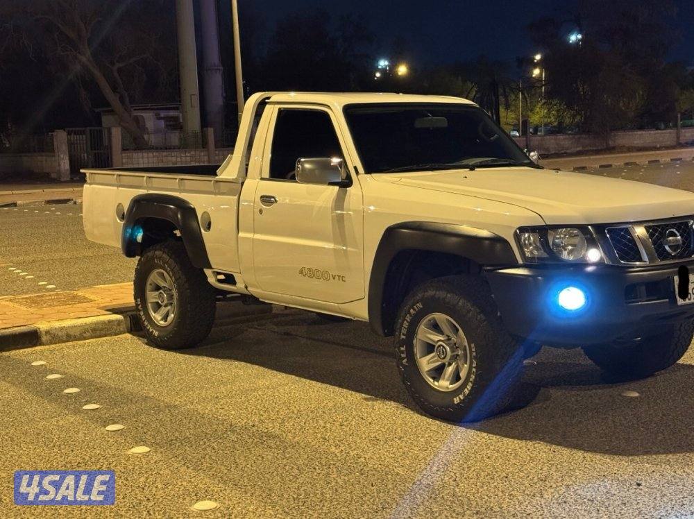 للبيع بيكب 2012 قير عادي2