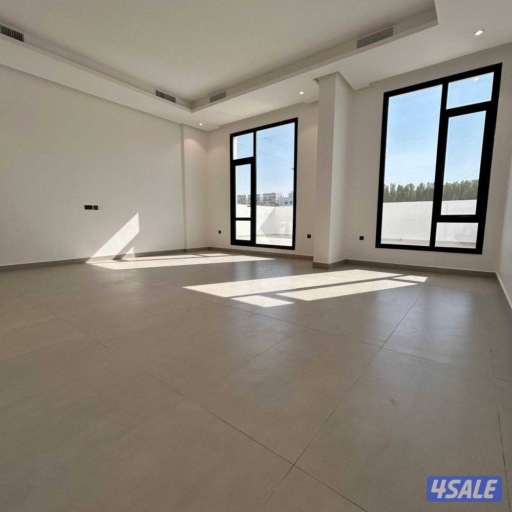 أدوار سكنية مع شهر مجاني للإيجار في أبو الحصانية0