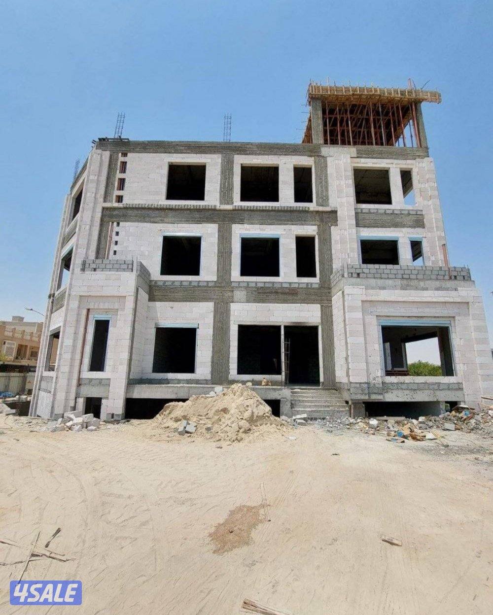 مقاول عام ترميمات  هيكل أسود وتشطيب بالمواد وبدون المواد0