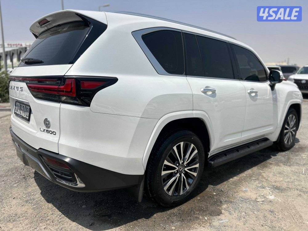 زس LX600 درجة ثانيه  twinturbo .V63