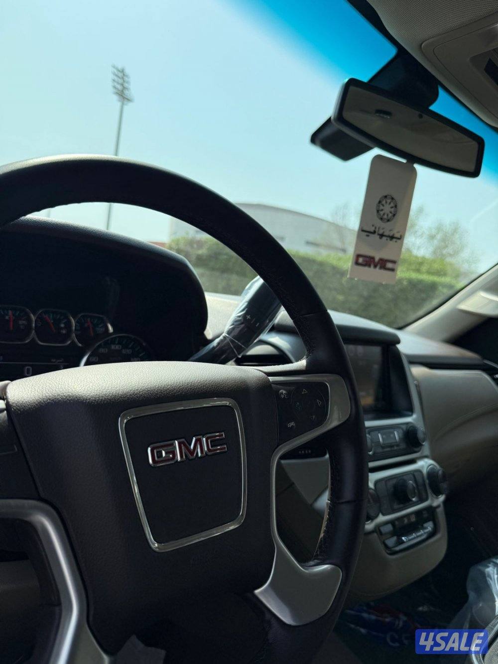 للبيع يوكن سوبرمان XL ابيض  ماشي 60 بهباني صبغ الوكاله موديل 20205