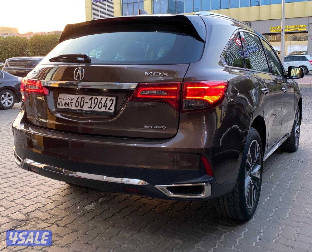 أكيورا MDX3