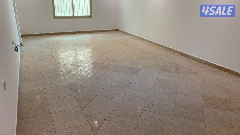 للايجار شقة 3 غرف5