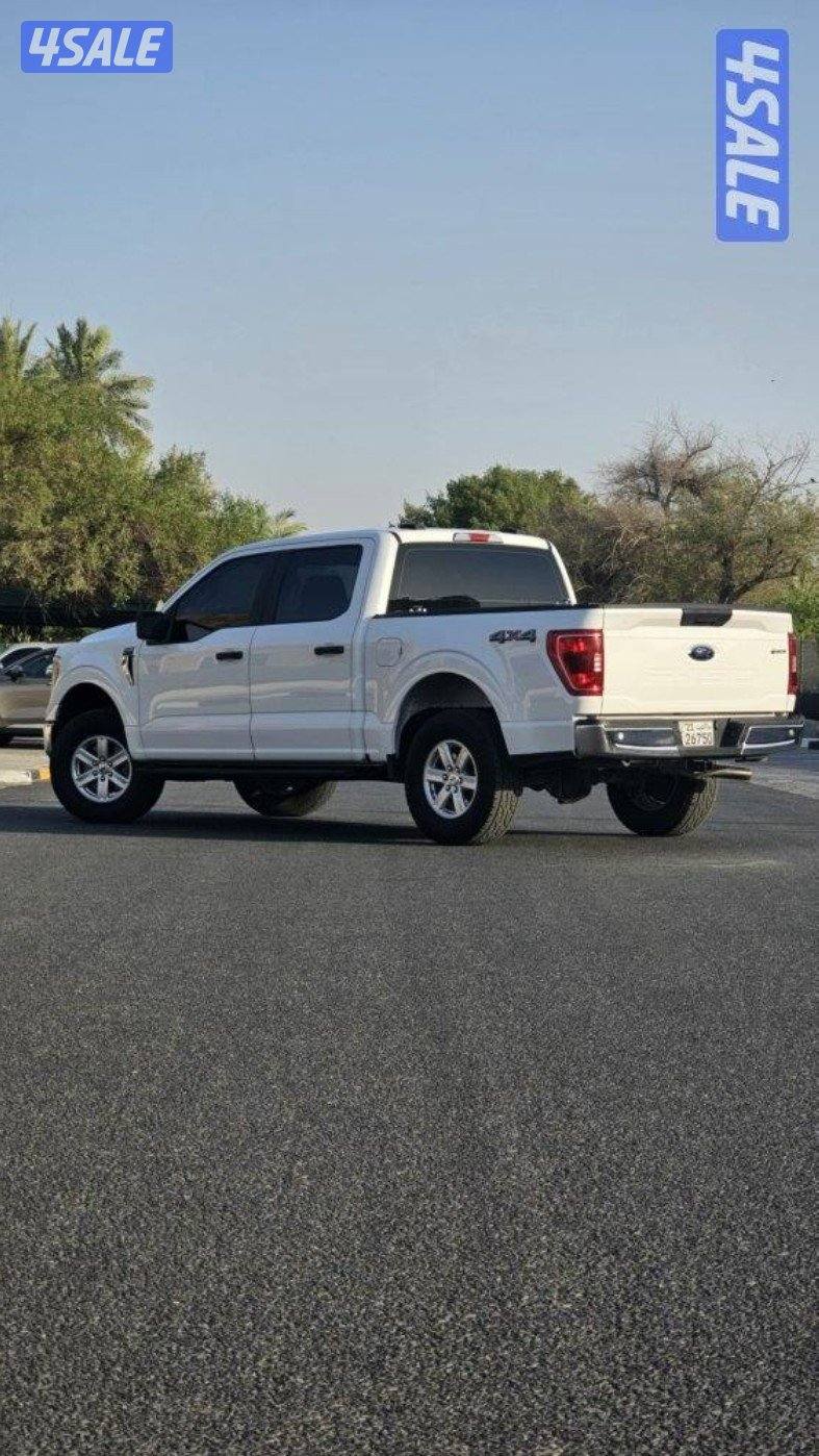 FORD F150 XLT 4×410