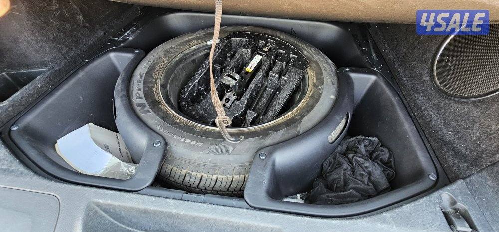 ٢٠٢٠ Jeep Grand Cherokee Limited S low mileage Dr Owned  company maint8