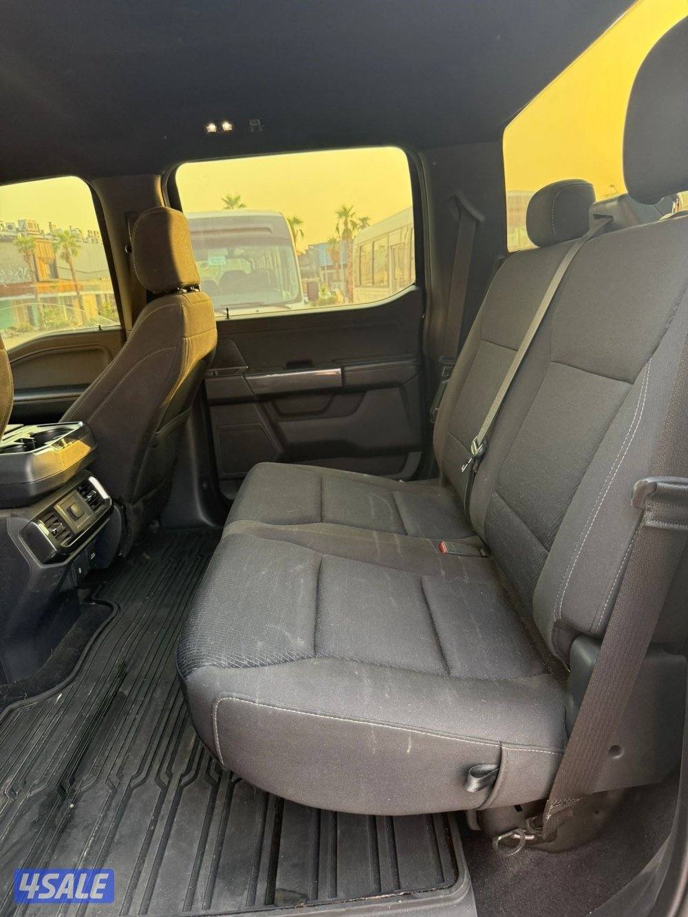 وانيت ٢٠٢٢ F-150 FX4 صبغ الوكالة11