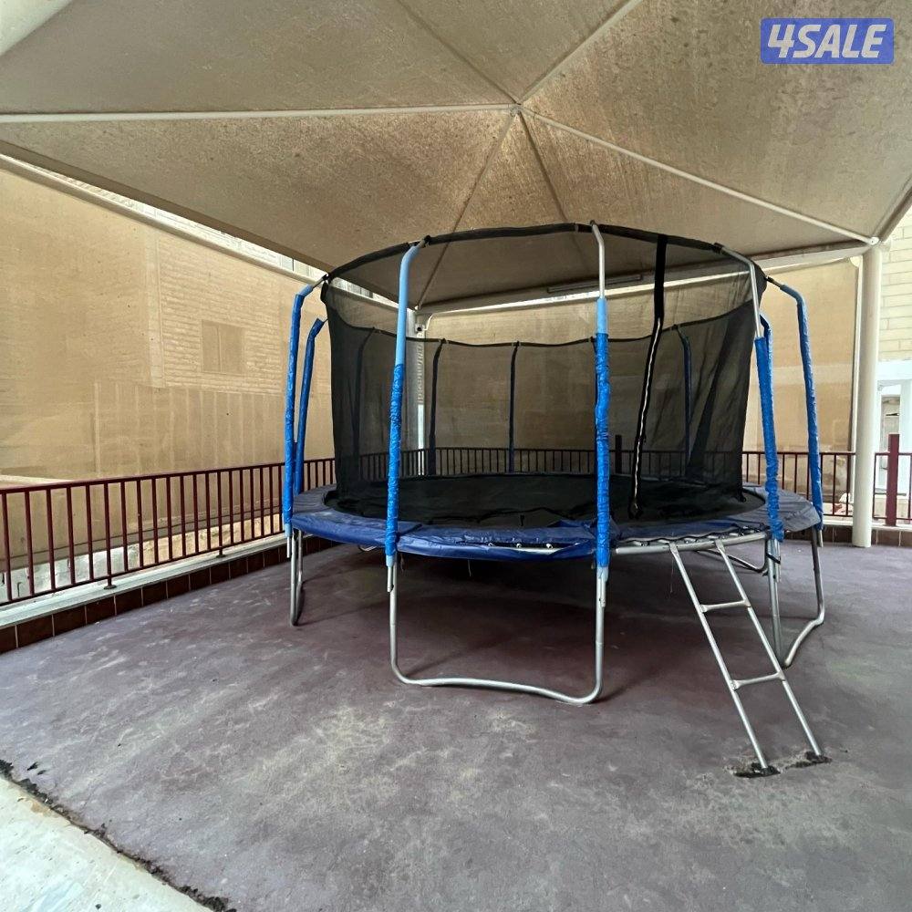 شقة مع شهر مجاني وبلكونات للإيجار في السالمية قطعة 1210