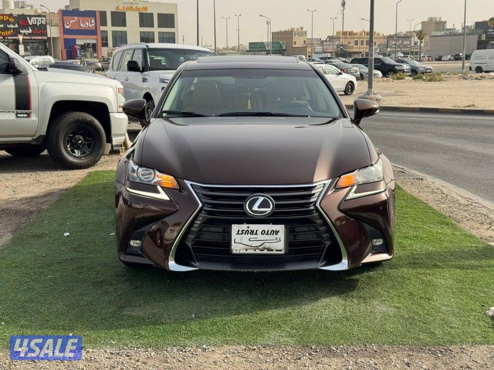 للبيع - لكزس GS200 - موديل 2017 - عداد 100 - وارد الساير - صبغ الوكاله4