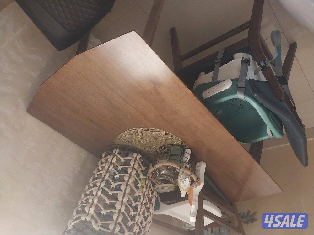 طاوله طعام وسرير اطفال4