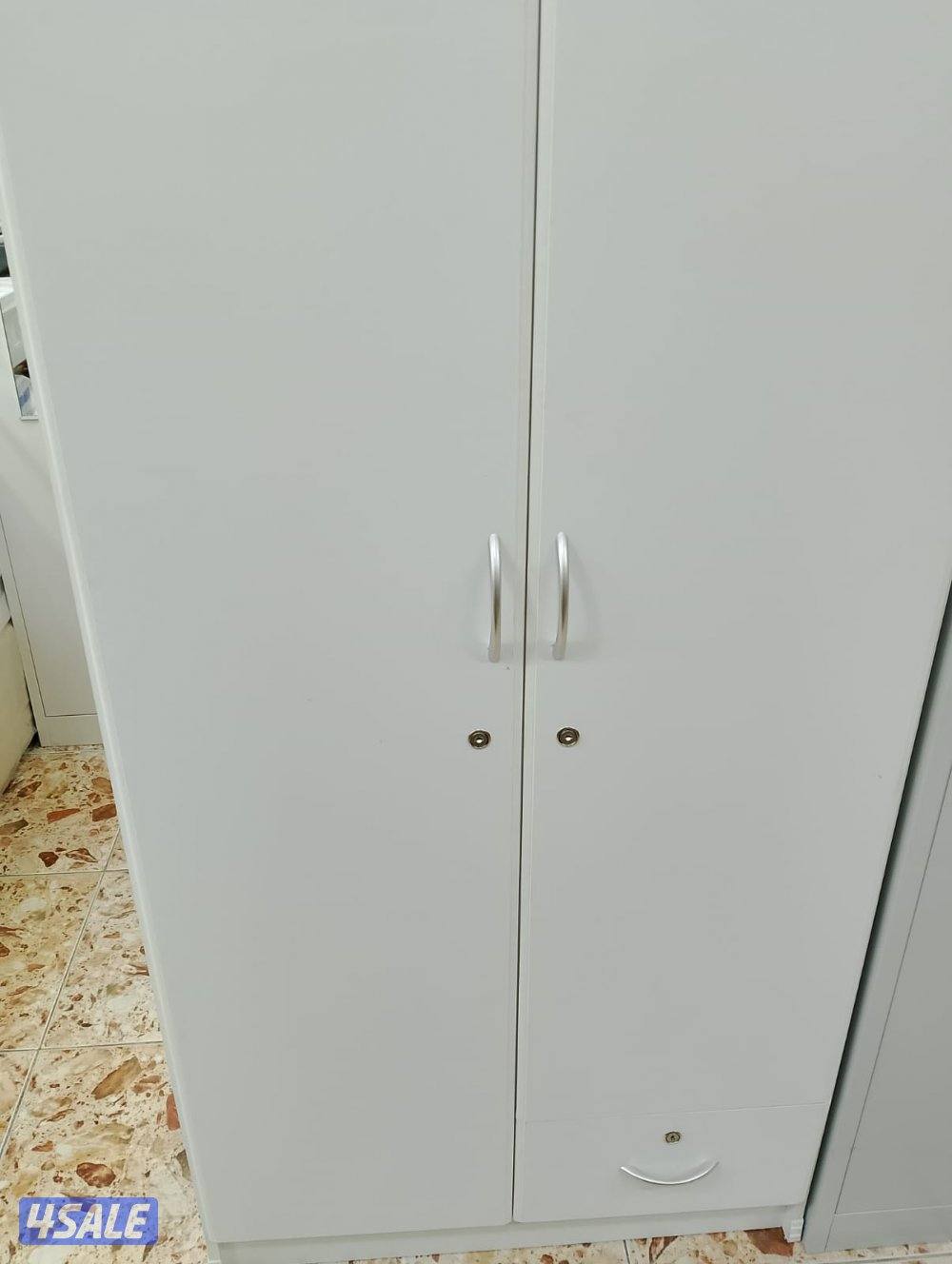 كبتات للبيع ٢ باب ارفف وعلاق9