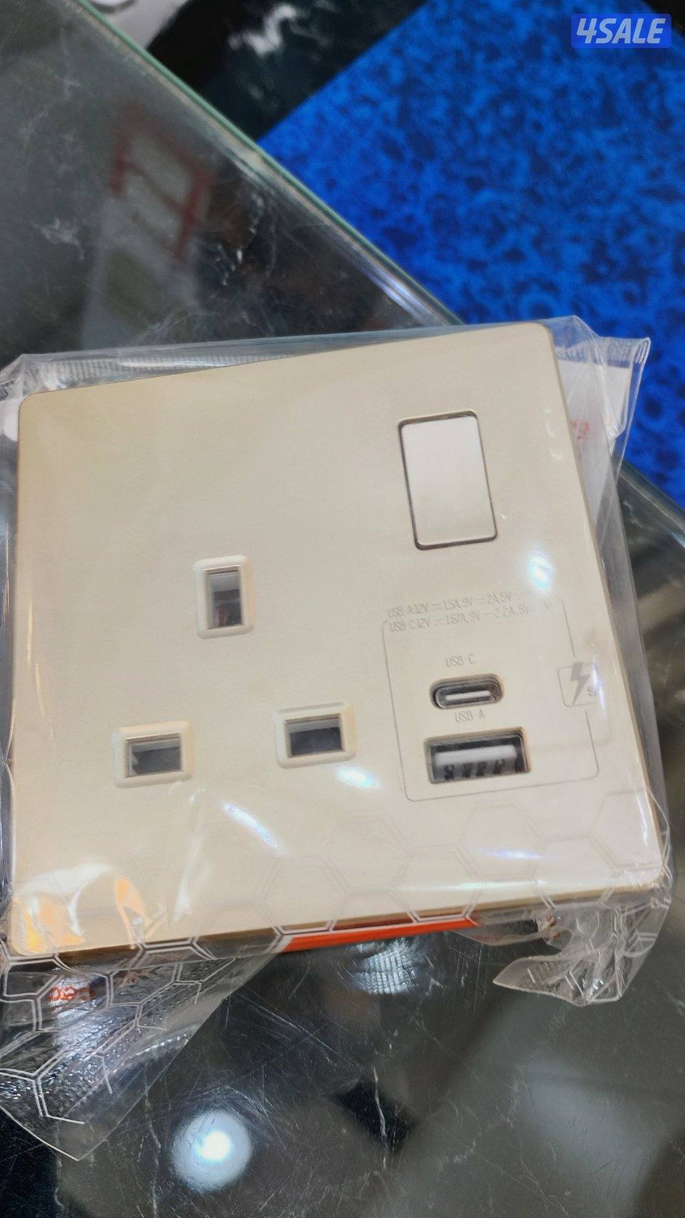 مقاول كهربائي تمديد وتركيب قسائم ملاحق مجمعات ( محمد فيزان )11