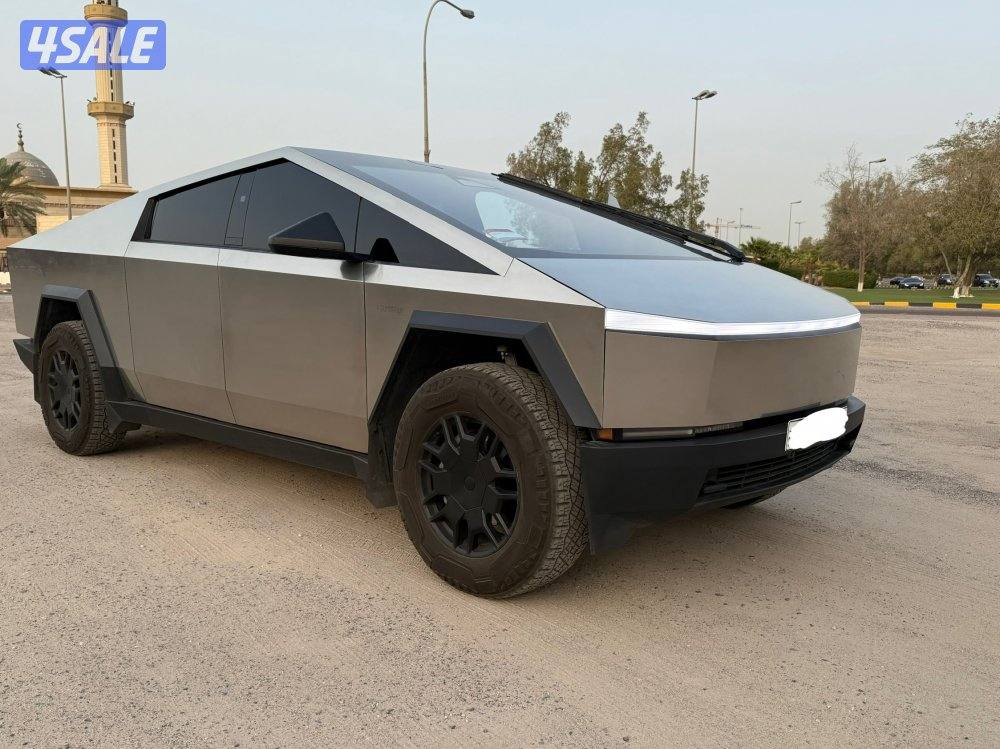 Tesla( CyberBeast )1