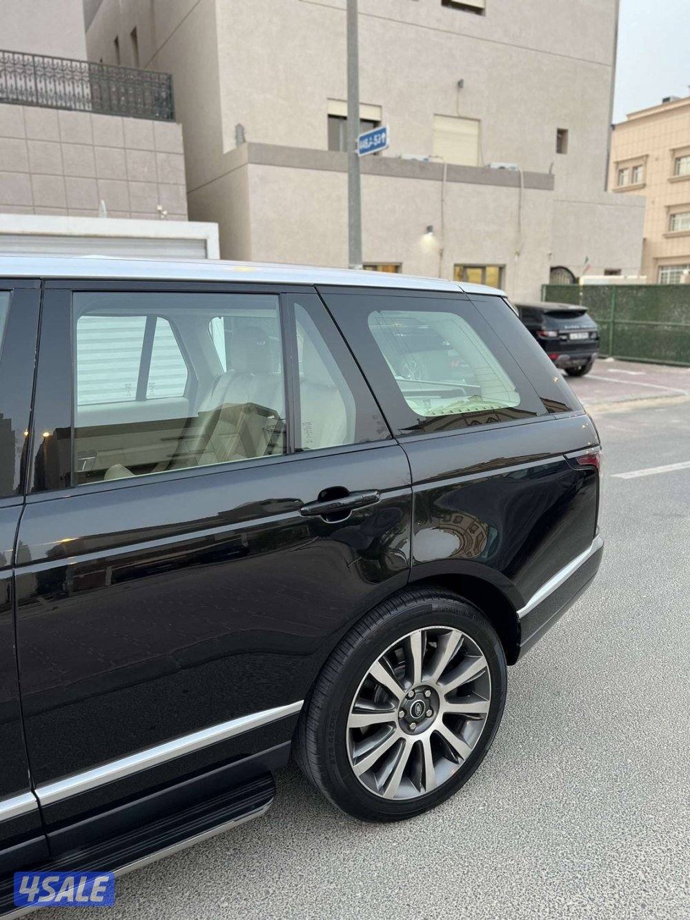 رنج روفر سوبر 2013 بحاله ممتازه5