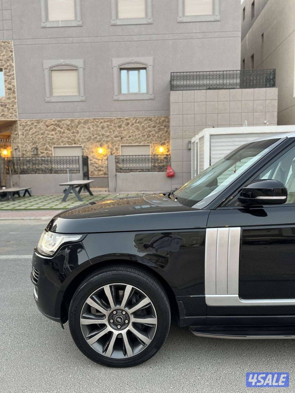 رنج روفر سوبر 2013 بحاله ممتازه6