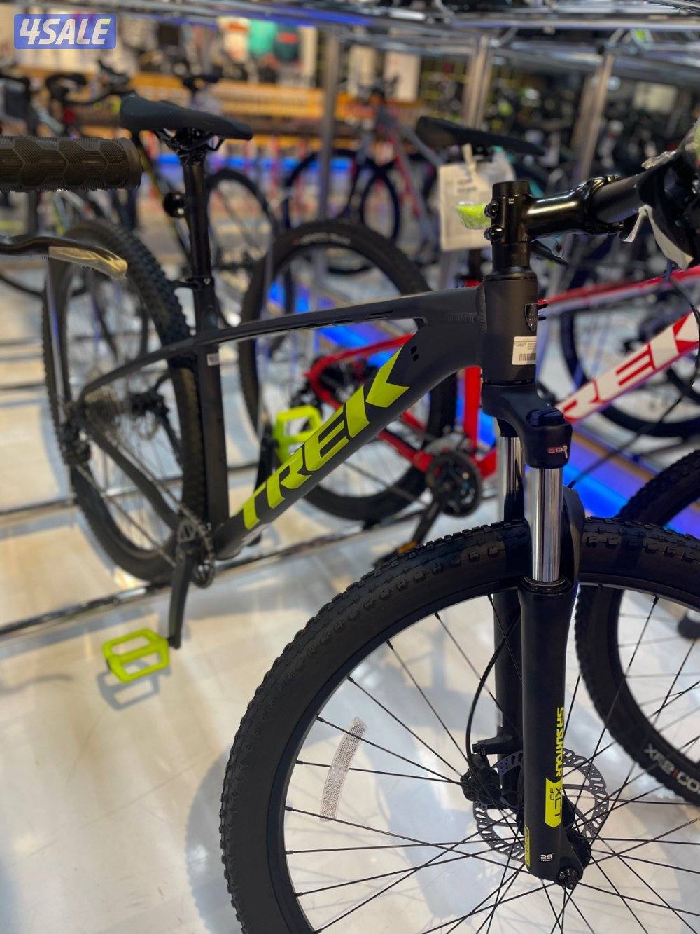 للبيع قاري ترك مارلين 6 كولكشن 2023 مقاس XL استعمال خفيف0