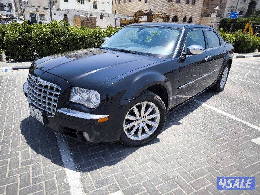 للبيع كرايزلر C300 اعلي فئة0