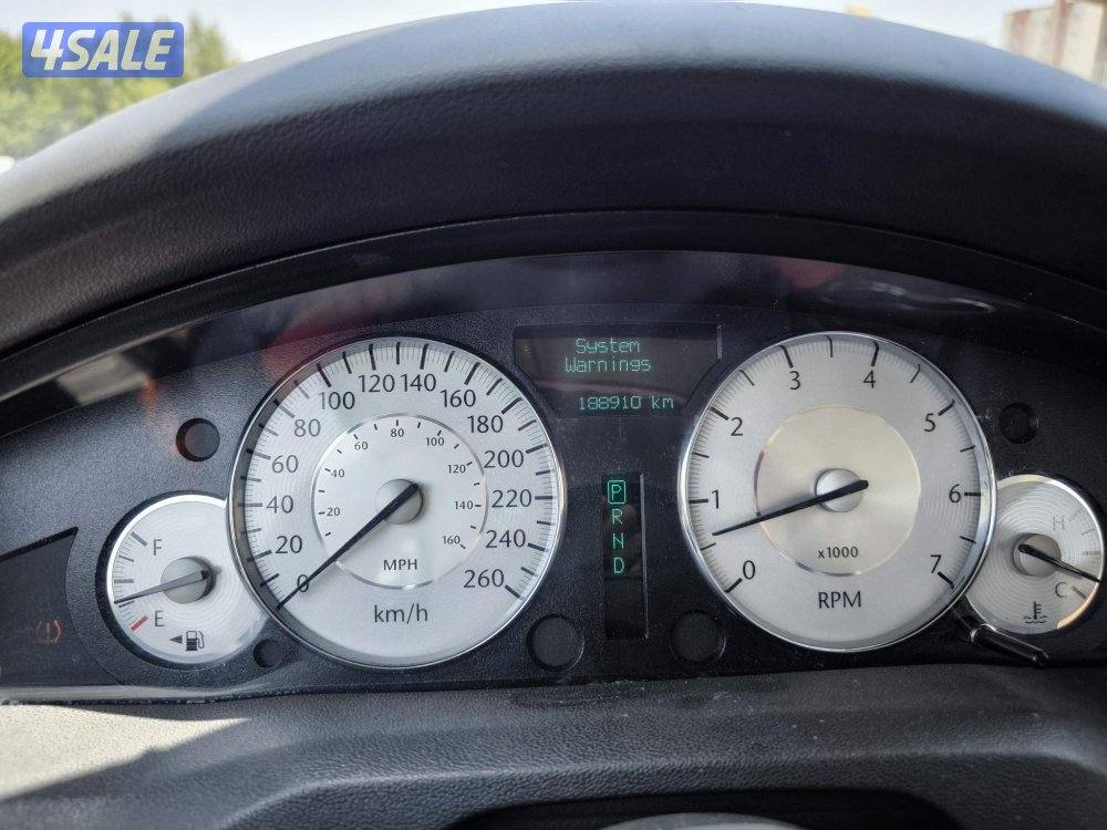 للبيع كرايزلر C300 اعلي فئة10