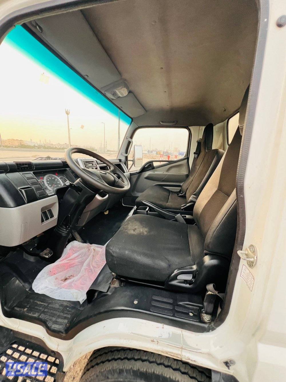 🚘 ميتسوبيشي - هاف لوري 20208
