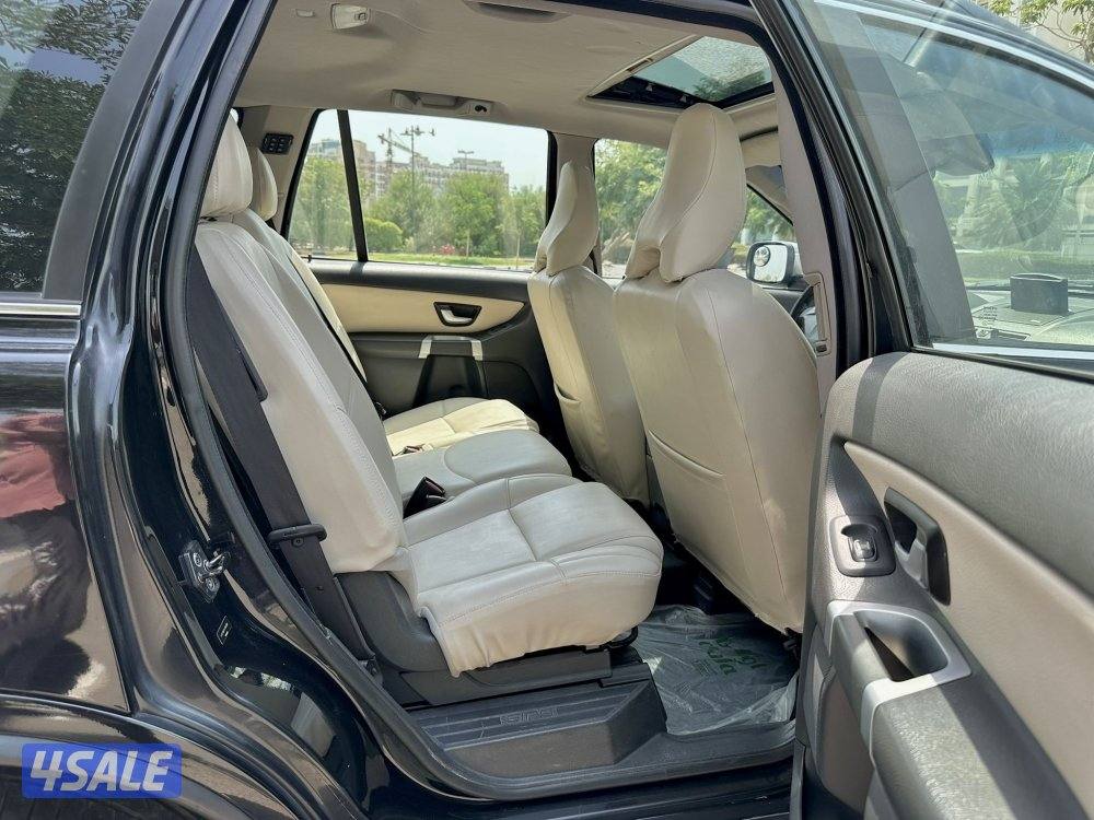 فولفو XC90R V8 - الموديل: 2010 - العداد: 153 ألف9