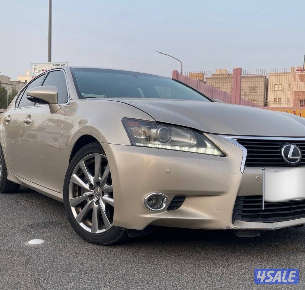 للبيع لكزس GS2500