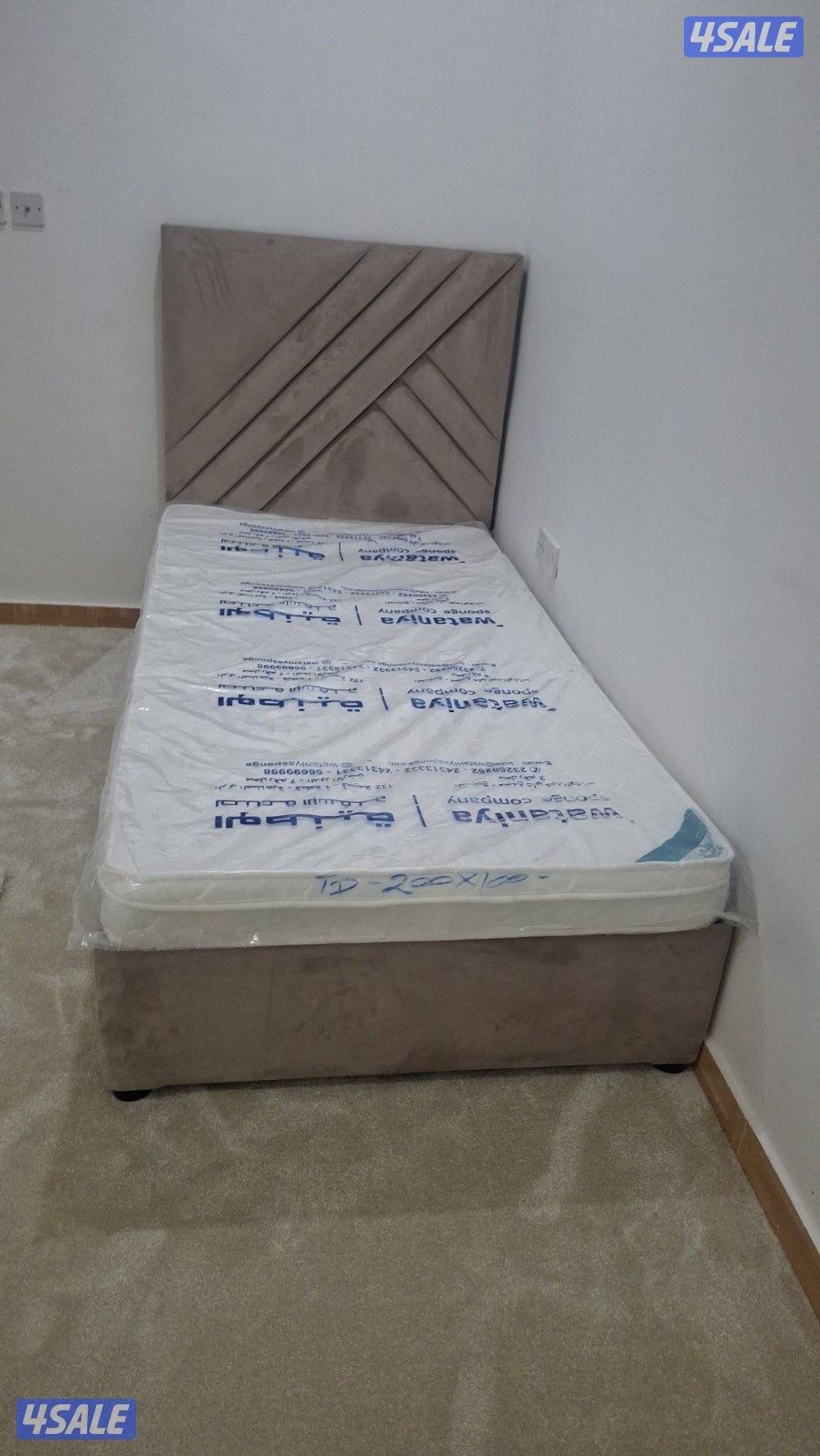 معرض السيل للاثاث والمفروشات الطبي جميع المقاسات متوفرة0