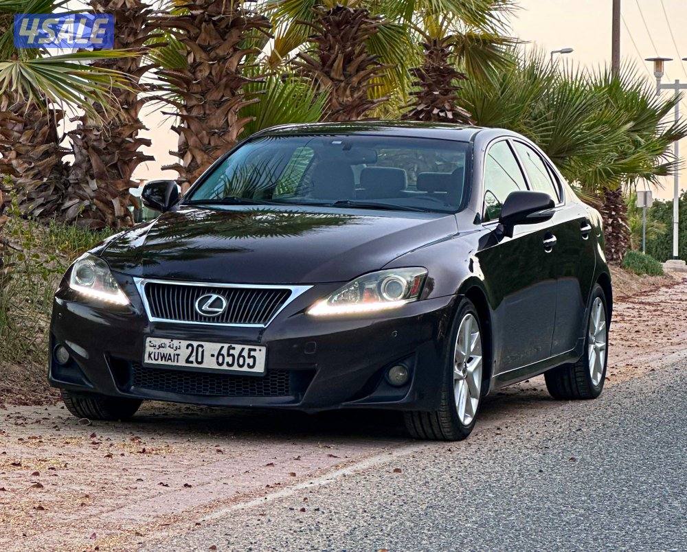 للبيع لكزس اي اس 2012 شرط الفحص1
