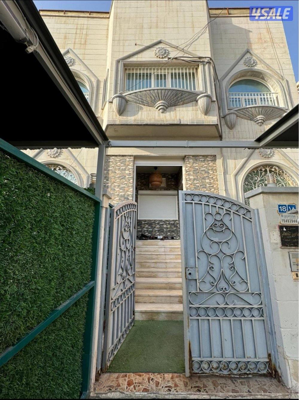 قسيمة ثلاث ادوار وسرداب في مبارك الكبير ق 61