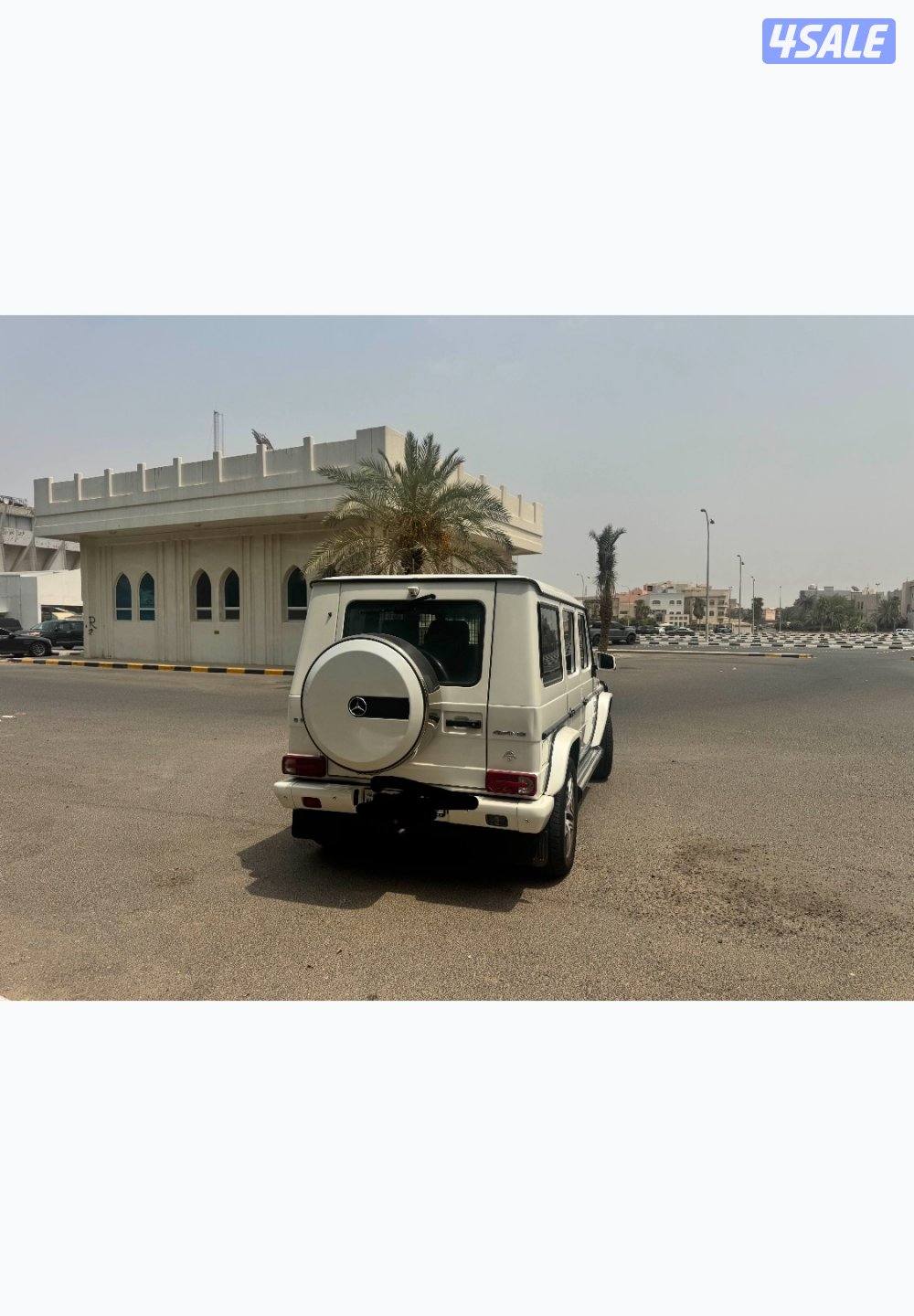 جي كلاس ابيض G63 AMG موديل 20134