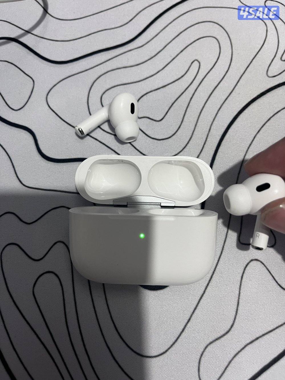 original AirPods pro2 but the left pods doesn’t work2